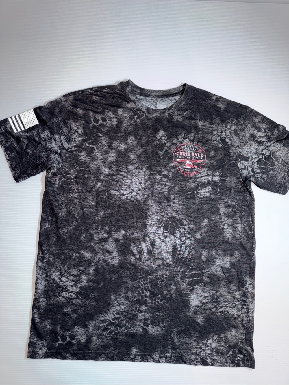 Affliction Black and Gray Distressed Graphic Short Sleeve Tee